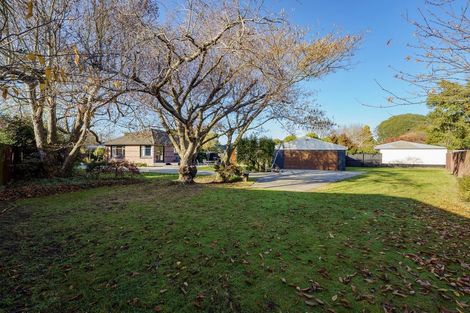 Photo of property in 12 Kyeburn Place, Avonhead, Christchurch, 8042