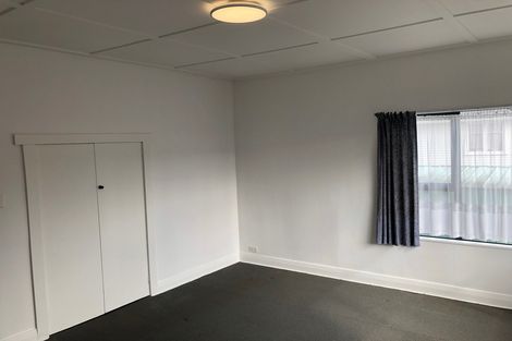 Photo of property in 1/29 Edwards Avenue, Henderson, Auckland, 0610