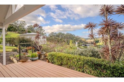 Photo of property in 17 Alderton Drive, Kerikeri, 0230