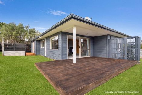 Photo of property in 7 Four Oaks Place, Pukekohe, 2120