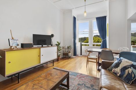 Photo of property in 18 Overtoun Terrace, Hataitai, Wellington, 6021