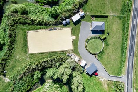 Photo of property in 2080 Elsthorpe Road, Elsthorpe, Havelock North, 4295