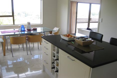 Photo of property in 29a Stanmore Bay Road, Stanmore Bay, Whangaparaoa, 0932