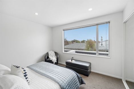 Photo of property in 2/670 Ferry Road, Woolston, Christchurch, 8023