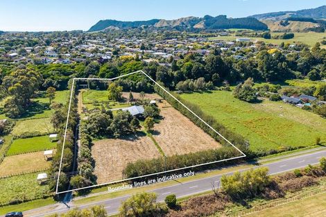 Photo of property in 98 Rahui Road, Otaki, 5512