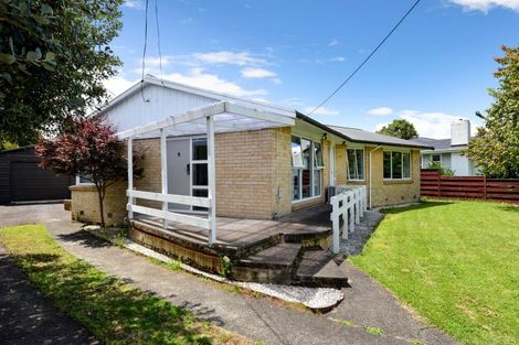 Photo of property in 12 Paulette Place, Queenwood, Hamilton, 3210