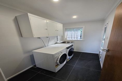 Photo of property in 94 Amapur Drive, Ngaio, Wellington, 6035