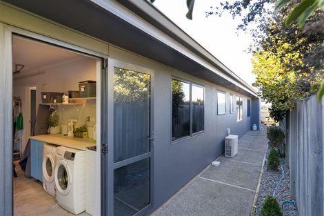 Photo of property in 16 Algarve Close, Blenheim, 7201