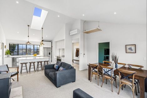 Photo of property in 129 Hall Road, Bannockburn, Cromwell, 9384