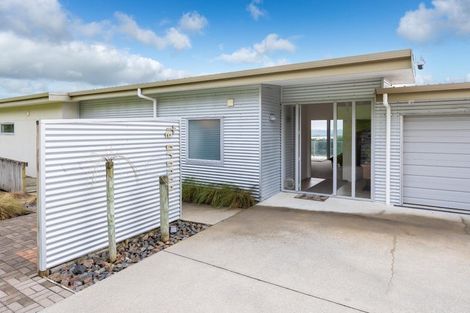 Photo of property in 70 Hillside Heights Road, Huntly, 3771