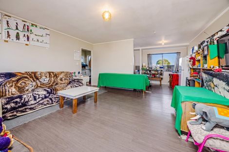 Photo of property in 1/38 Station Road, Takanini, 2112