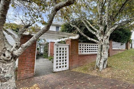 Photo of property in 45a-b Rawhiti Terrace, Kelburn, Wellington, 6012