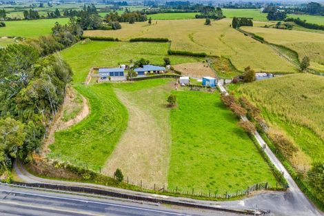 Photo of property in 1758 Mountain Road, Inglewood, 4386