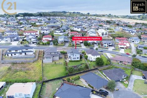 Photo of property in 175 Keri Vista Rise, Papakura, 2110