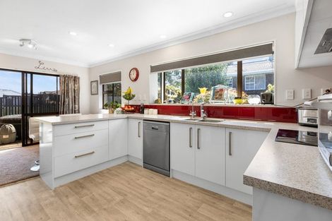 Photo of property in 13 Stirling Drive, Morrinsville, 3300