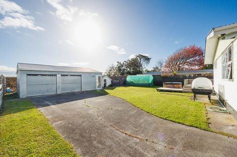 Photo of property in 43 Trent Street, Rongotea, 4476