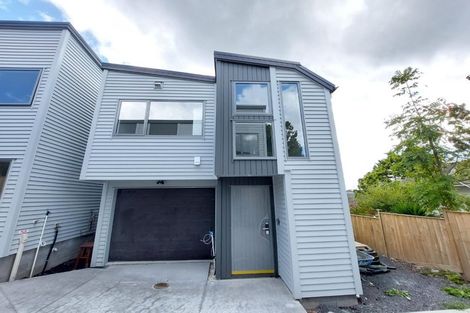 Photo of property in 7/11 Celeste Place, Totara Vale, Auckland, 0627