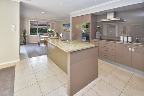 Photo of property in 19a Chippewa Place, Conifer Grove, Takanini, 2112