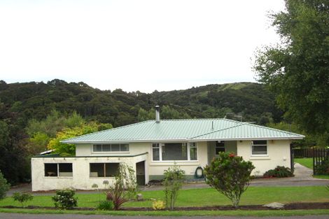 Photo of property in 17 Martin Road, Fairfield, Dunedin, 9018
