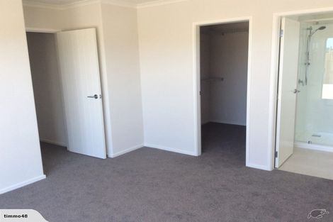 Photo of property in 12 Kotare Place, Sandspit, Warkworth, 0982