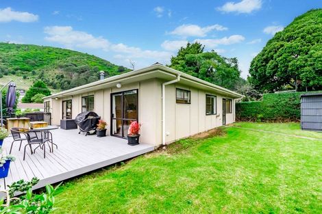 Photo of property in 72a Elizabeth Street, Waikanae, 5036