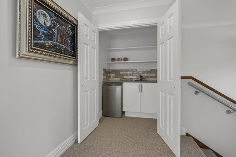 Photo of property in 2 Riviera Court, Papamoa Beach, Papamoa, 3118