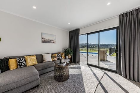 Photo of property in 38 Awatiro Drive, Kaukapakapa, 0871