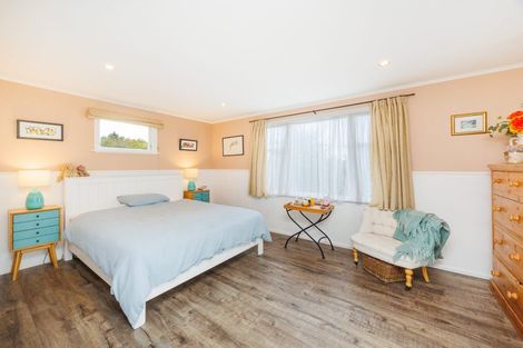 Photo of property in 453 Aokautere Drive, Aokautere, Palmerston North, 4471