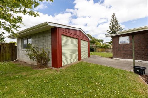 Photo of property in 40 Somerset Crescent, Highbury, Palmerston North, 4412