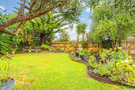 Photo of property in 24 Maxwell Avenue, Durie Hill, Whanganui, 4500