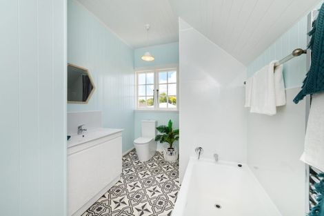 Photo of property in 38 Langston Avenue, Palmerston North, 4414