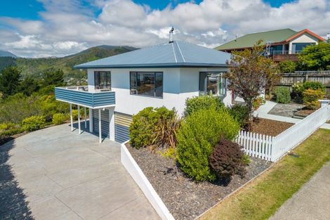 Photo of property in 325 Princes Drive, Britannia Heights, Nelson, 7010