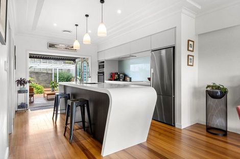 Photo of property in 484 River Road, Fairfield, Hamilton, 3214