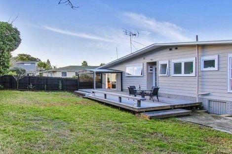 Photo of property in 11 Allington Road, Massey, Auckland, 0614