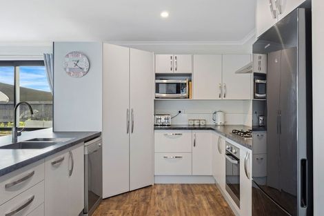 Photo of property in 51 Sutherland Drive, Kaiapoi, 7630