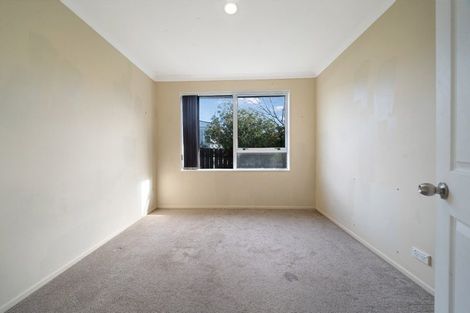 Photo of property in 79 Godley Road, Green Bay, Auckland, 0604
