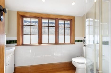 Photo of property in 29 Grant Road, Thorndon, Wellington, 6011