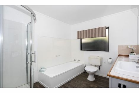 Photo of property in 599b Whangaparaoa Road, Stanmore Bay, Whangaparaoa, 0932