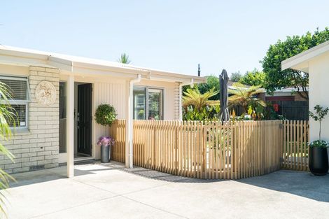 Photo of property in 8 Linklater Avenue, Bellevue, Tauranga, 3110