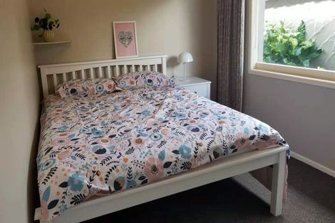 Photo of property in 4 Broman Place, Half Moon Bay, Auckland, 2012