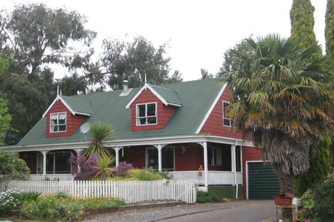 Photo of property in 2 Cynthia Crescent, Te Aroha, 3320