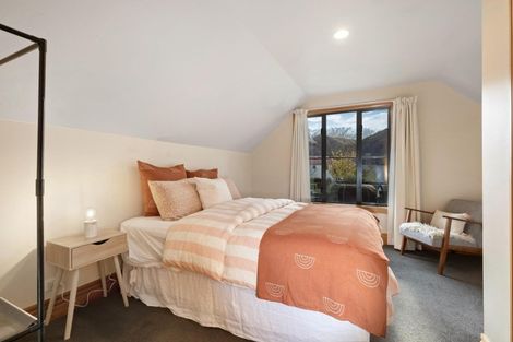 Photo of property in 9a Daveys Place, Arrowtown, 9302