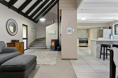 Photo of property in 107 Hyde Avenue, Richmond Heights, Taupo, 3330