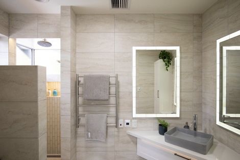 Photo of property in 4 Hardley Street, Whitiora, Hamilton, 3200