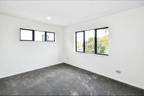 Photo of property in 115b Russell Road, Manurewa, Auckland, 2102