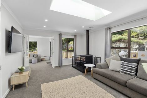 Photo of property in 11 Eclipse Lane, Whitby, Porirua, 5024