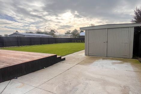 Photo of property in 61 Coopers Road, Dallington, Christchurch, 8061