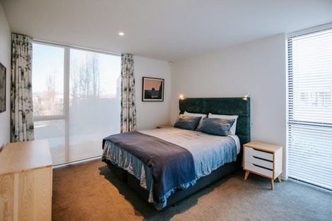 Photo of property in 2 Mccaw Mews, Wanaka, 9305