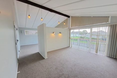 Photo of property in 89 Clawton Street, Westown, New Plymouth, 4310