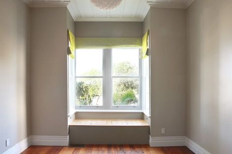 Photo of property in 1/70 Princes Street, Northcote Point, Auckland, 0627